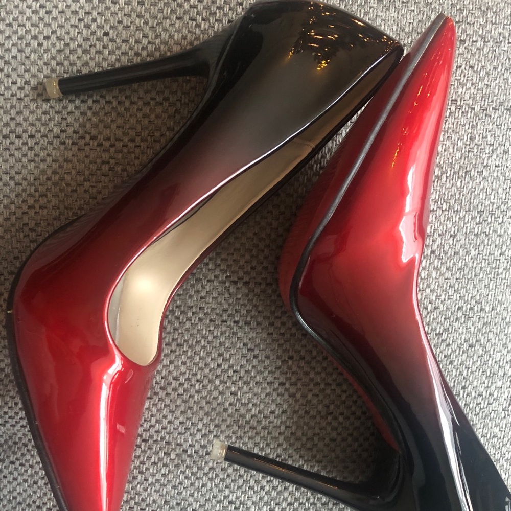 Black/Red Ombré heels